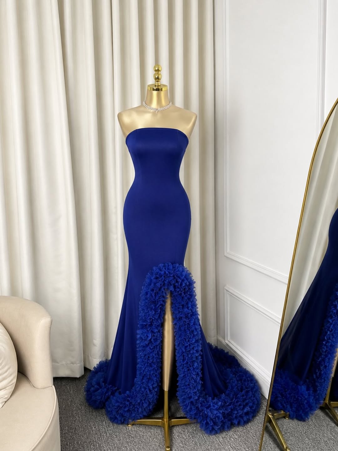Customized Luxurious Elegant E - огляд і ціна Elegant Satin Evening Gown Split